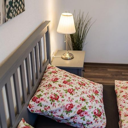 Ruhige Ferienwohnung Mit Panoramablick Ingoldingen Экстерьер фото